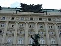 20120531 Wenen (27) Ruiterstandbeeld van Radetzky voor het ministerie van oorlog